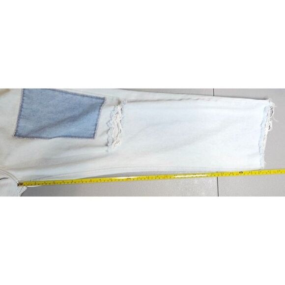 BDG Mens 32x26 Bow Fit Light Wash Patchwork Jeans - Picture 10 of 12